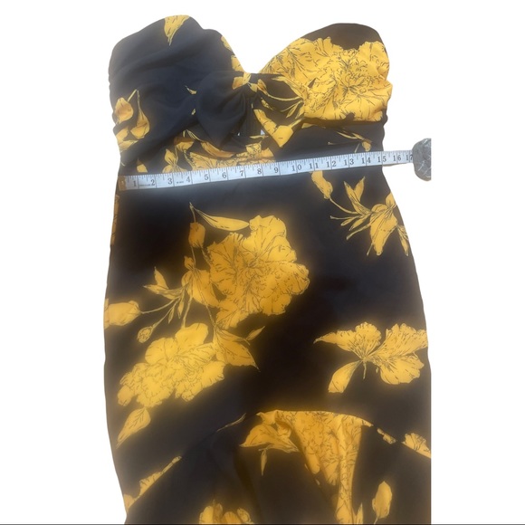 Never used, I bought new. Very sexy high low dress size L - Picture 6 of 8